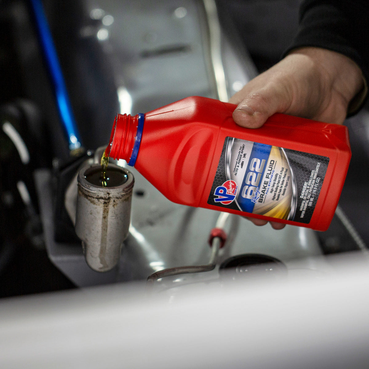 VP Racing Fuels 2551 - VP 622 Racing Brake Fluid 500mL – Complete ...